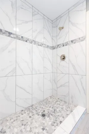 $88,988 | 14600 Fonmeadow Drive, Unit 607, Houston, TX 77035