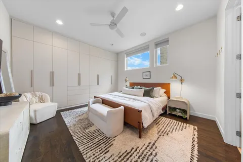 $999,990 | 1718 West Le Moyne Street, Unit 2, Chicago, IL 60622