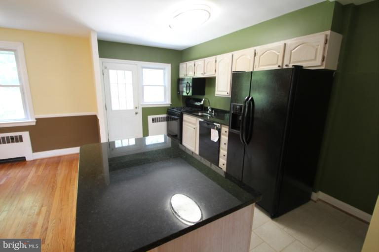 3930 Rexmere Road Baltimore, MD 21218 - Photo 13 of 27 Kitchen