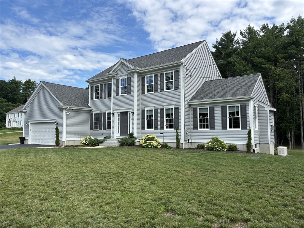 41 Clapp Road Rochester, MA 02770 - Photo 2 of 28 Gallery Image 2