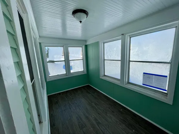 $148,000 | 911 West Cavour Avenue, Fergus Falls, MN 56537