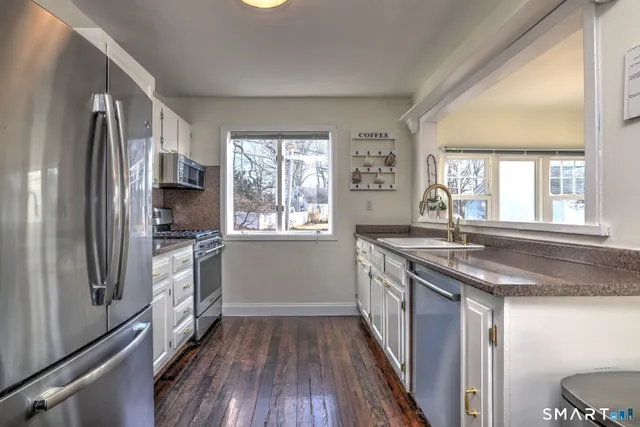 $374,900 | 299 Meadows End Road, Milford, CT 06460