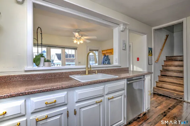 $374,900 | 299 Meadows End Road, Milford, CT 06460