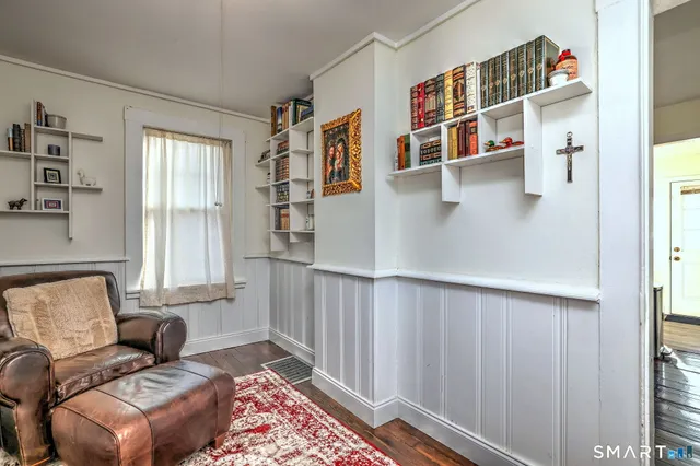 $374,900 | 299 Meadows End Road, Milford, CT 06460