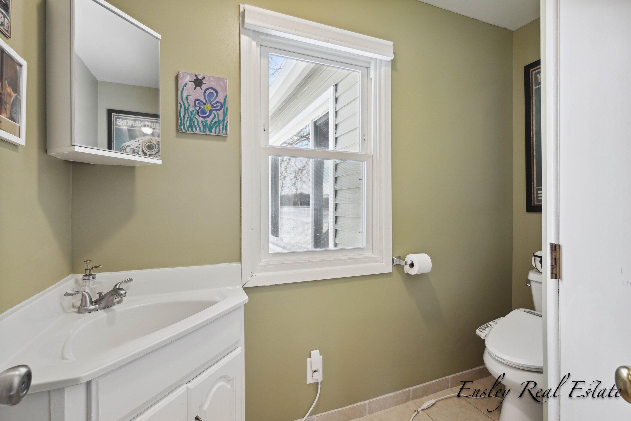 7105 Lessiter Road Northeast Belding, MI 48809 - Photo 27 of 40 26-7105-Lessiter-Rd-NE-Belding-MI-48809-