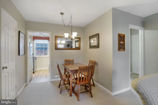 $335,000 | 107 North George Mason Drive, Unit 4, Arlington, VA 22203