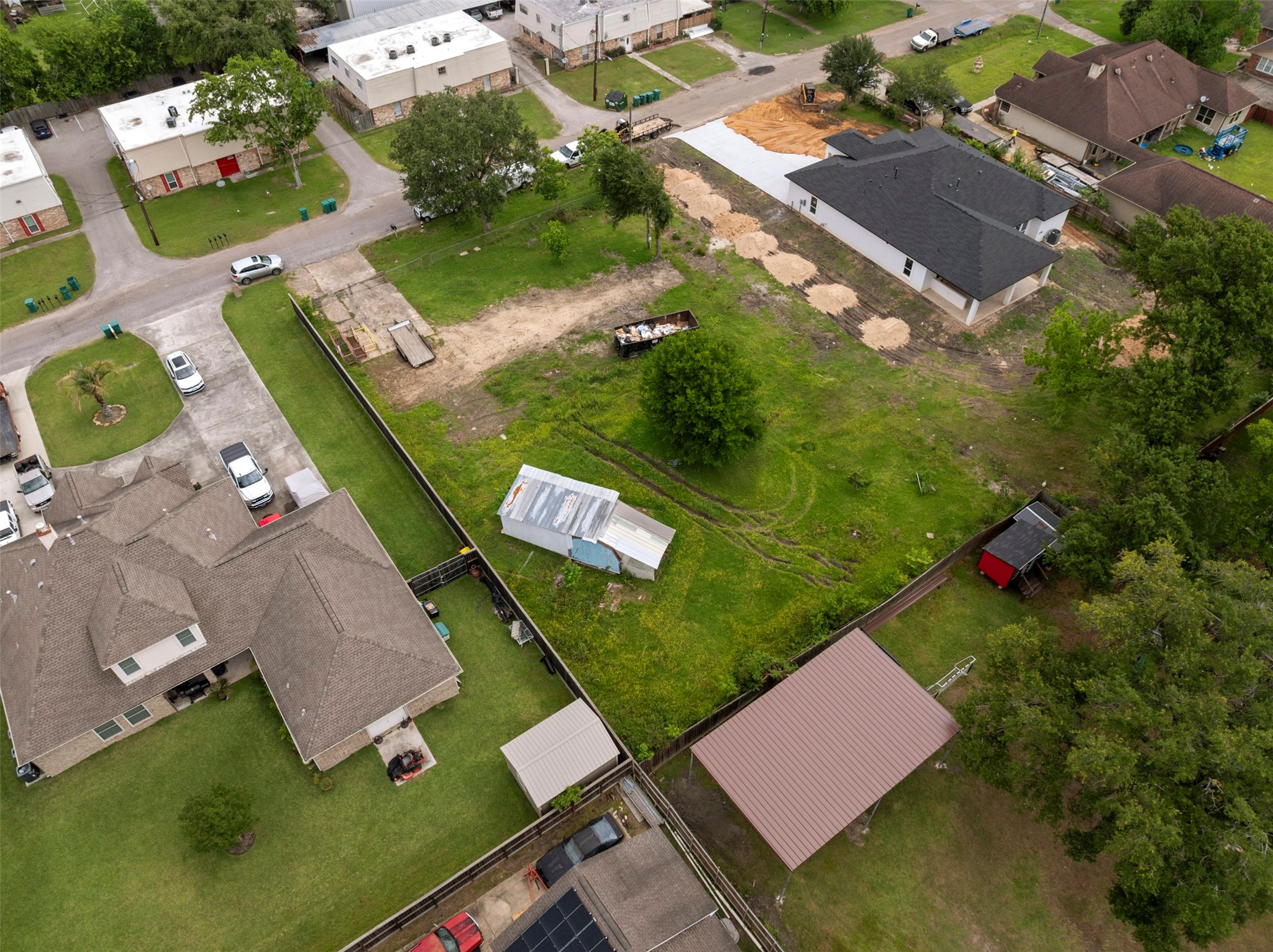 410 Spring Drive Pasadena, TX 77504 - Photo 15 of 18 an aerial view of a house