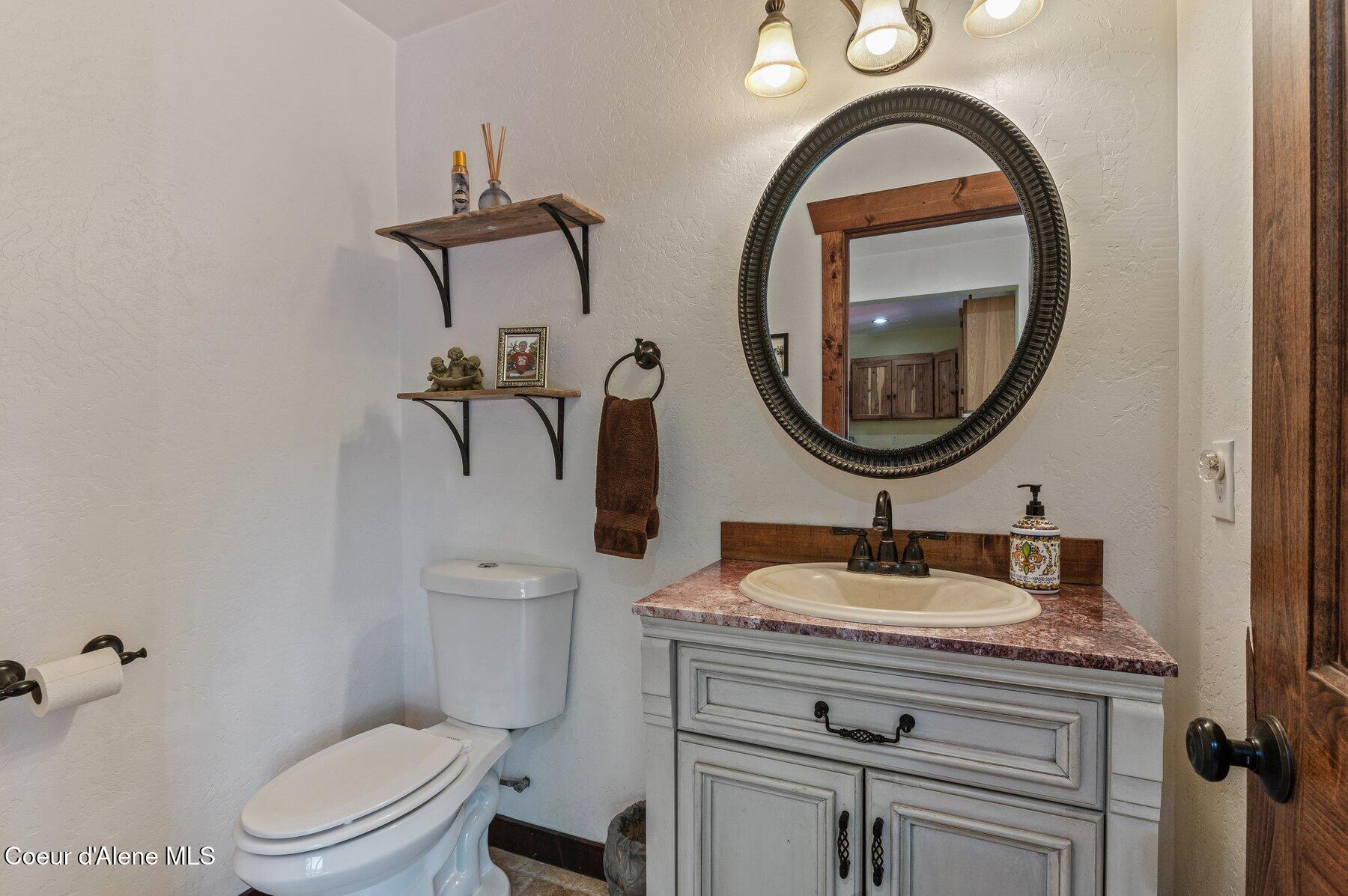 2902 Jewel Lake Road Sagle, ID 83860 - Photo 30 of 51 Powder Room