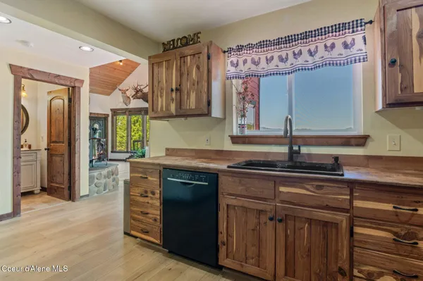 $1,327,499 | 2902 Jewel Lake Road, Sagle, ID 83860