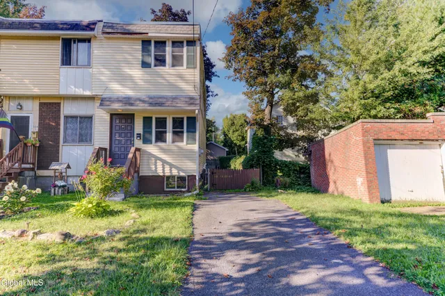$200,000 | 326 J Cortland Street, Albany, NY 12208