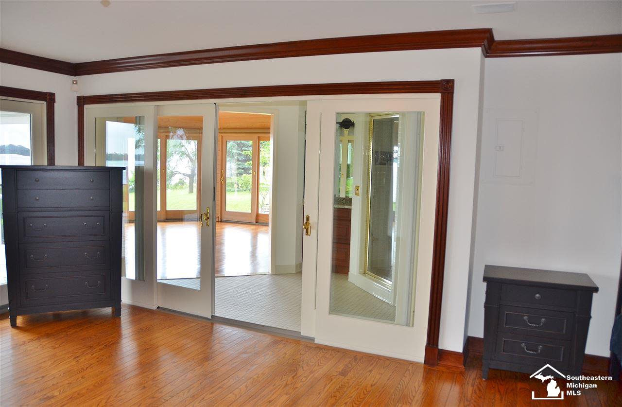 26055 East River Road Grosse Ile, MI 48138 - Photo 37 of 68