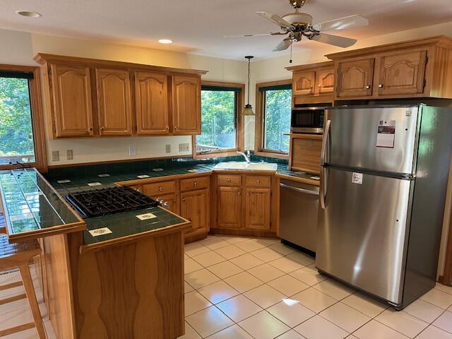 11588 Pond Road Montague, MI 49437 - Photo 5 of 41 IMG_7479