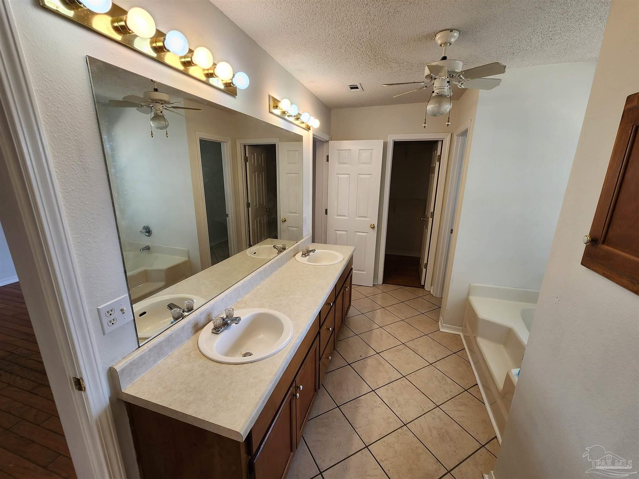 7167 Rampart Way Pensacola, FL 32505 - Photo 14 of 34