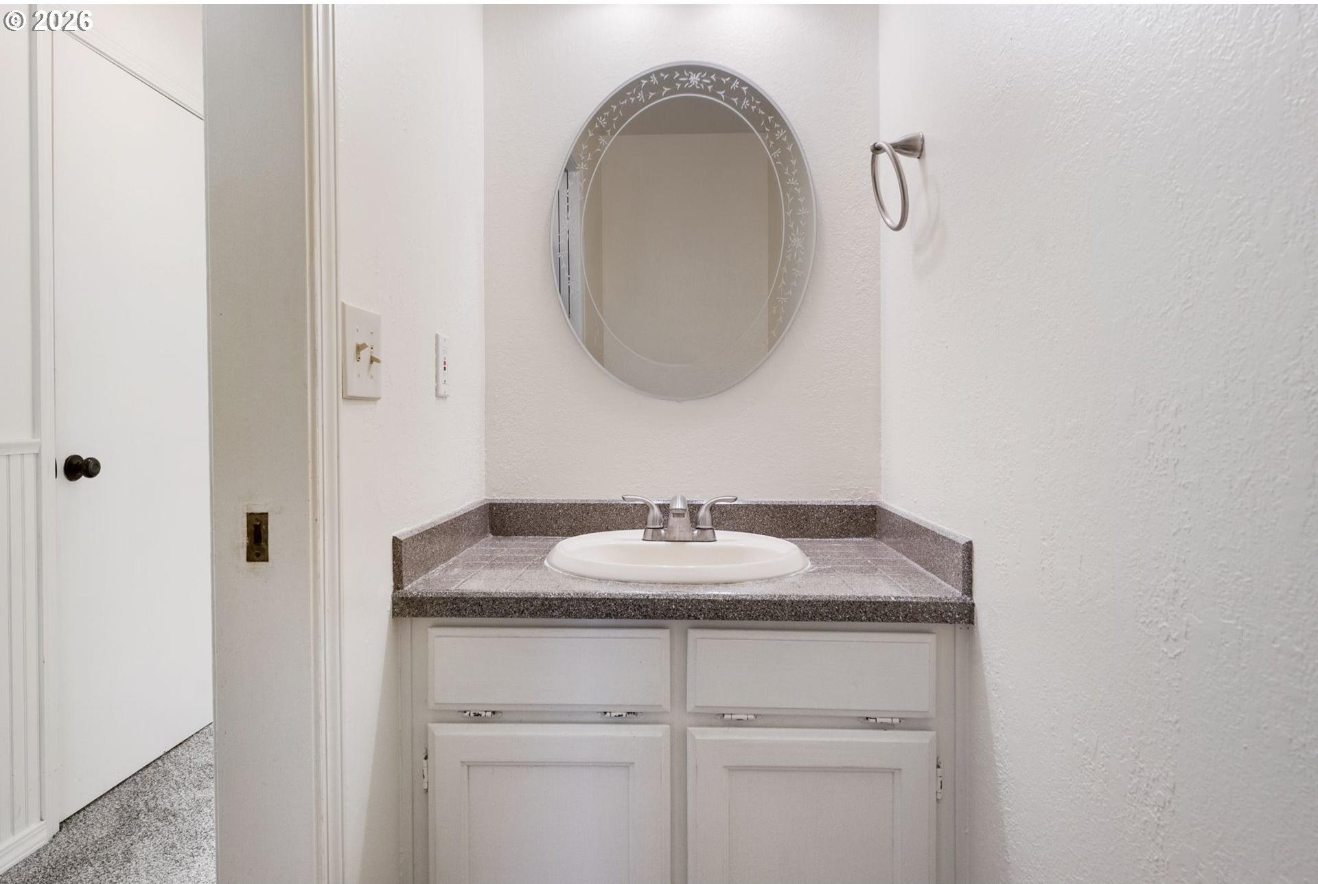 11280 Northwest McDaniel Road Portland, OR 97229 - Photo 12 of 43 Gallery Image 12