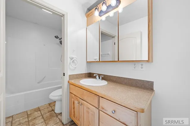 $379,000 | 4221 East 295 North, Rigby, ID 83442