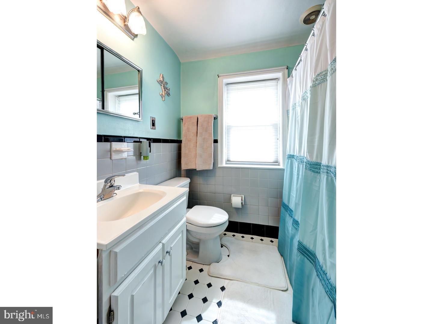611 Dutton Circle Springfield, PA 19064 - Photo 19 of 28