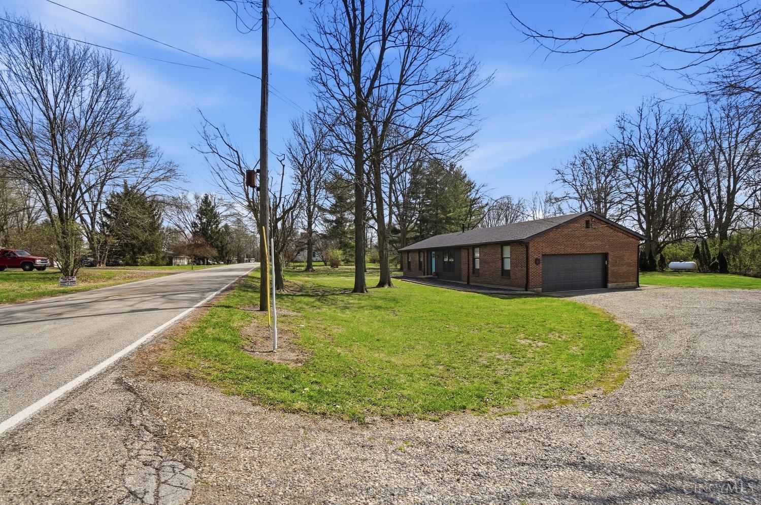 3269 Shollenbarger Road Oxford, OH 45056 - Photo 4 of 51