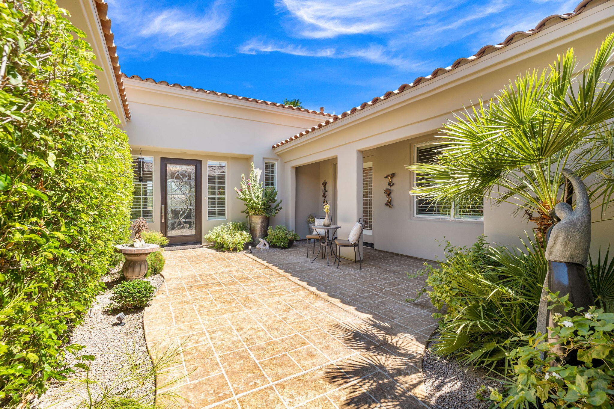 321 Loch Lomond Road Rancho Mirage, CA 92270 - Photo 9 of 66 28-web-or-mls-8M4A9406
