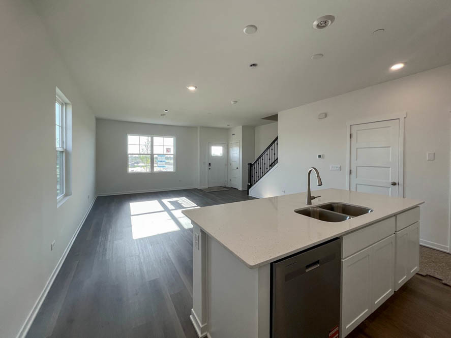 2241 Riesling Road Oswego, IL 60543 - Photo 11 of 39