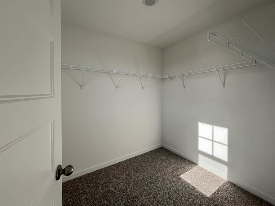 2241 Riesling Road Oswego, IL 60543 - Photo 15 of 39