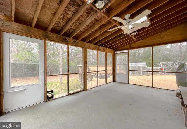 a view of a white house