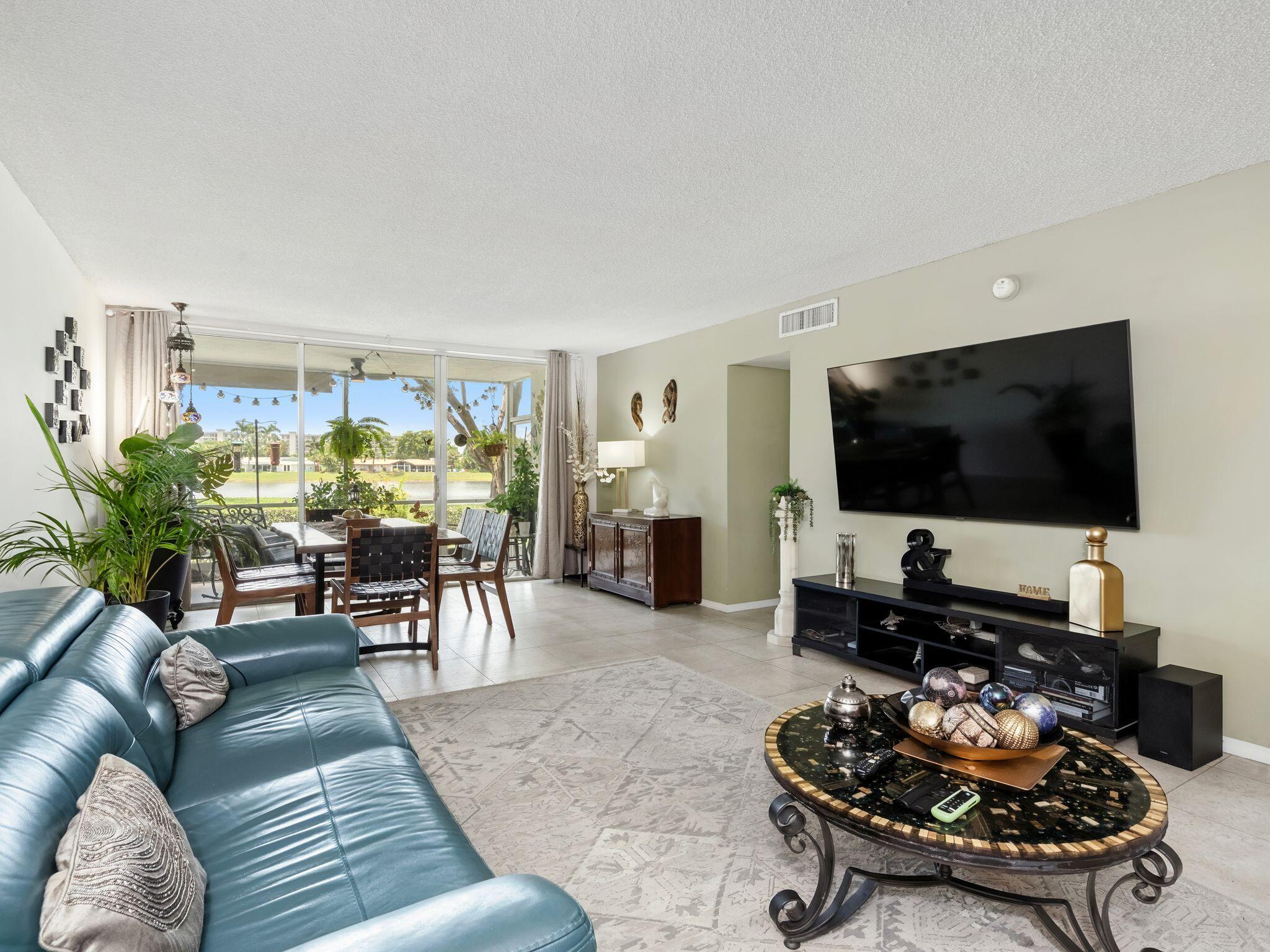 3100 North Course Lane, Unit 107 Pompano Beach, FL 33069 - Photo 11 of 32 13. 3100 N Course Ln Unit 107 Interior