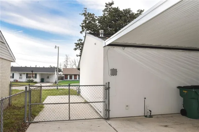 $1,600 | 160 Anne Drive, Avondale, LA 70094