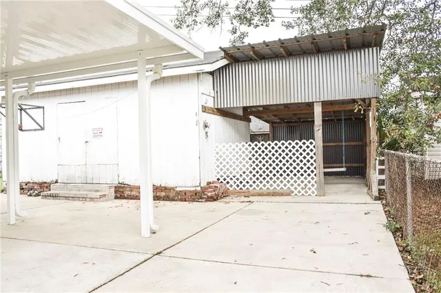 $1,600 | 160 Anne Drive, Avondale, LA 70094