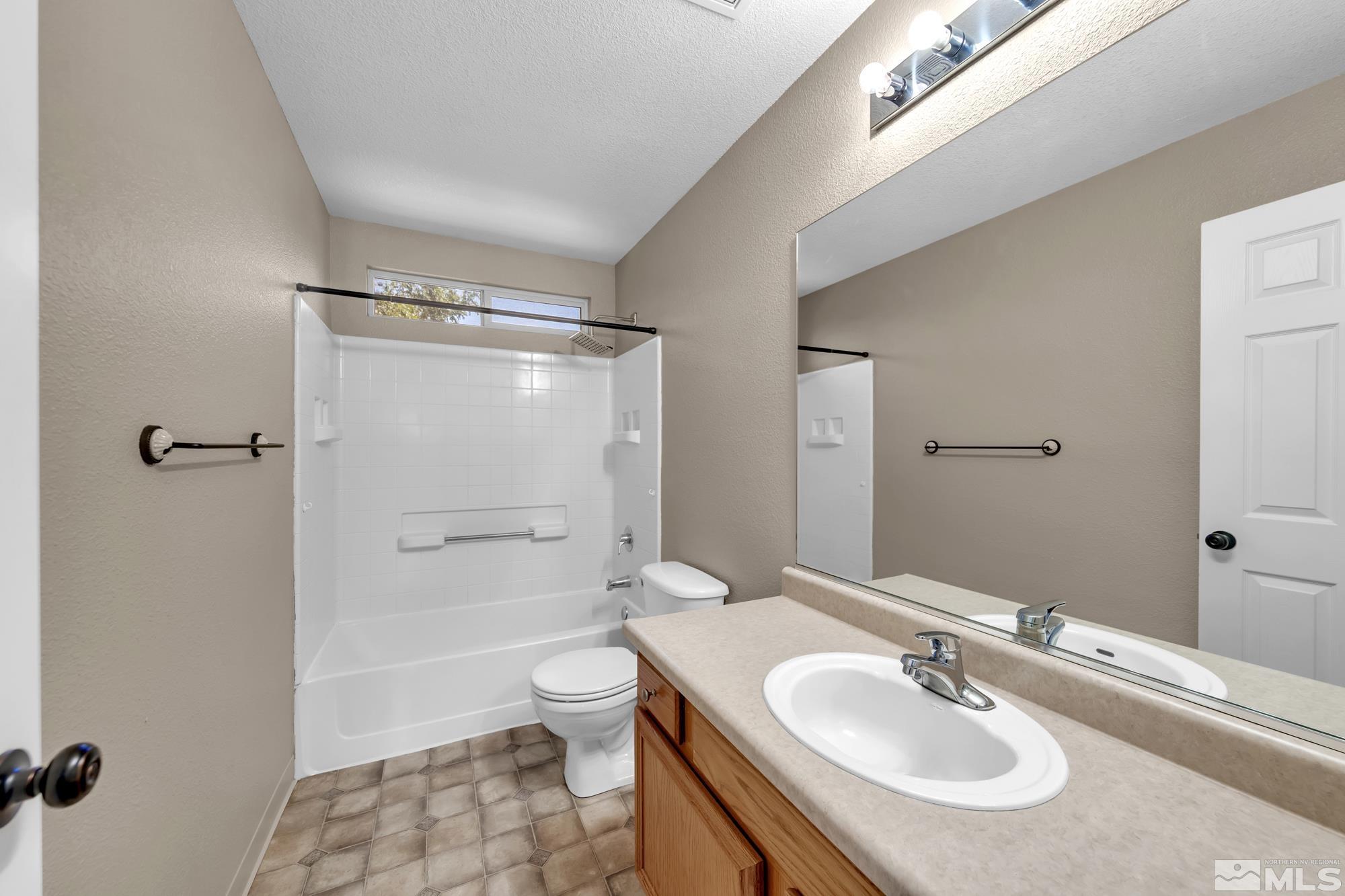 17528 Sunstone Court Reno, NV 89508 - Photo 13 of 40 Photo 13