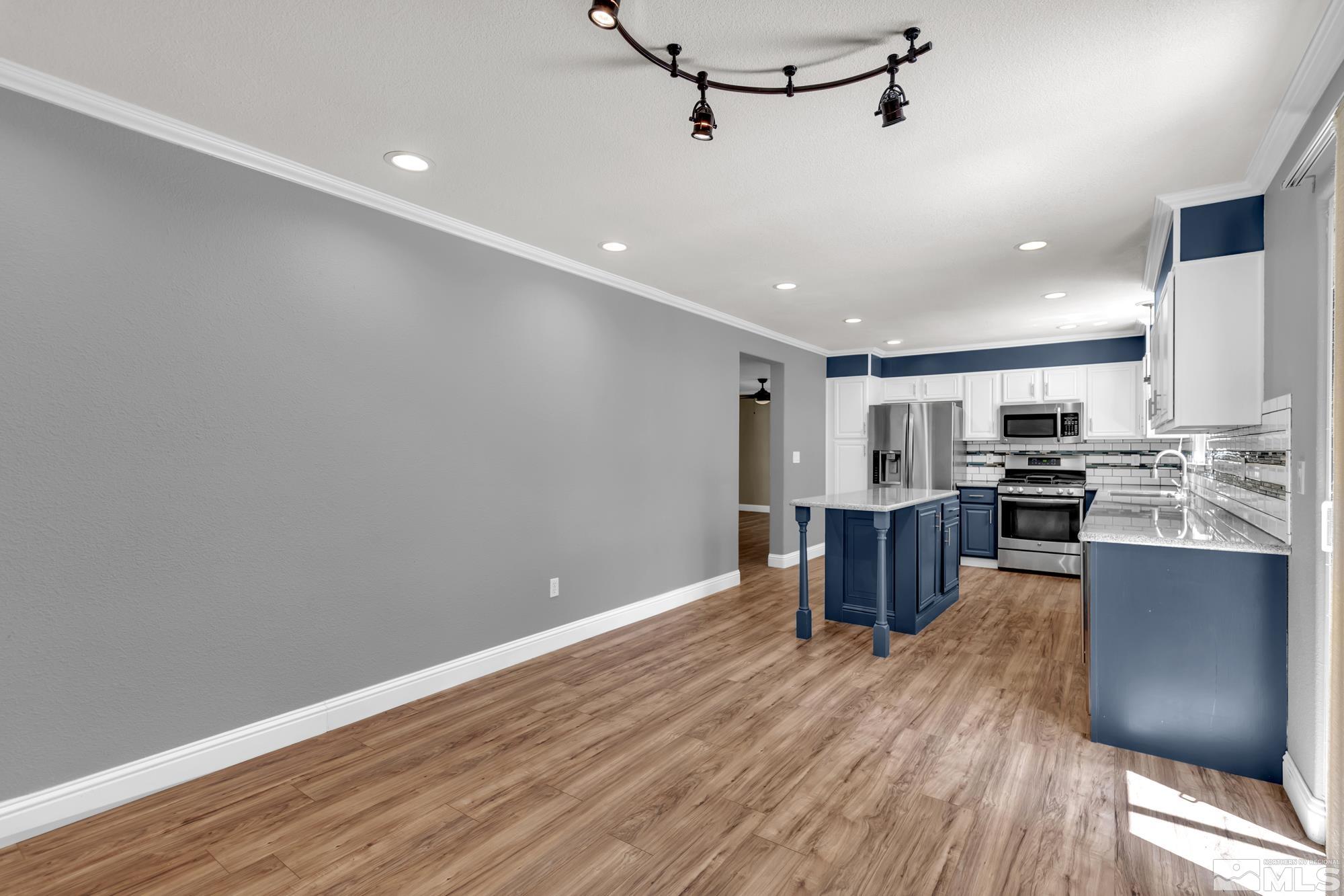 17528 Sunstone Court Reno, NV 89508 - Photo 2 of 40 Photo 2