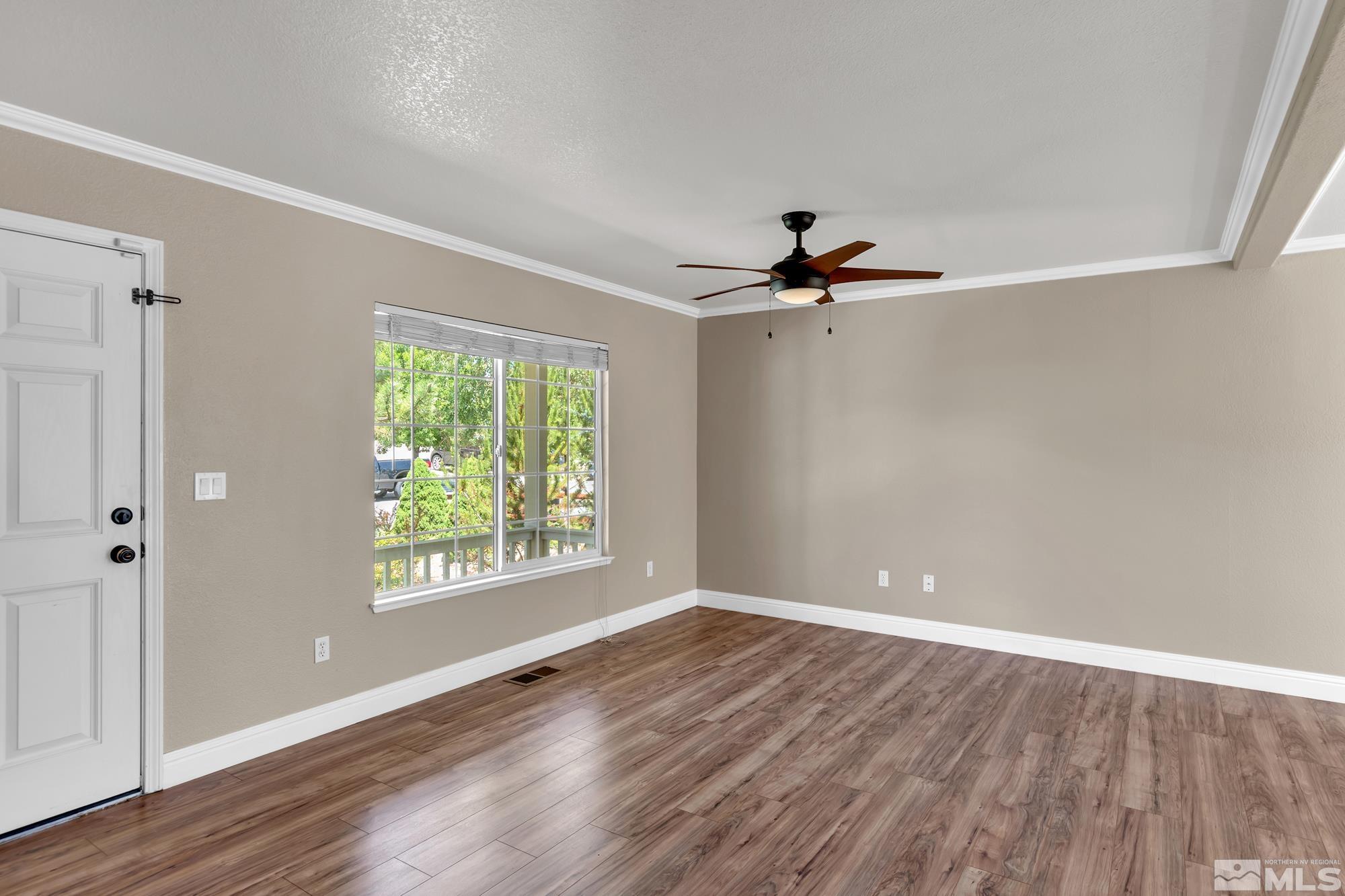 17528 Sunstone Court Reno, NV 89508 - Photo 7 of 40 Photo 7