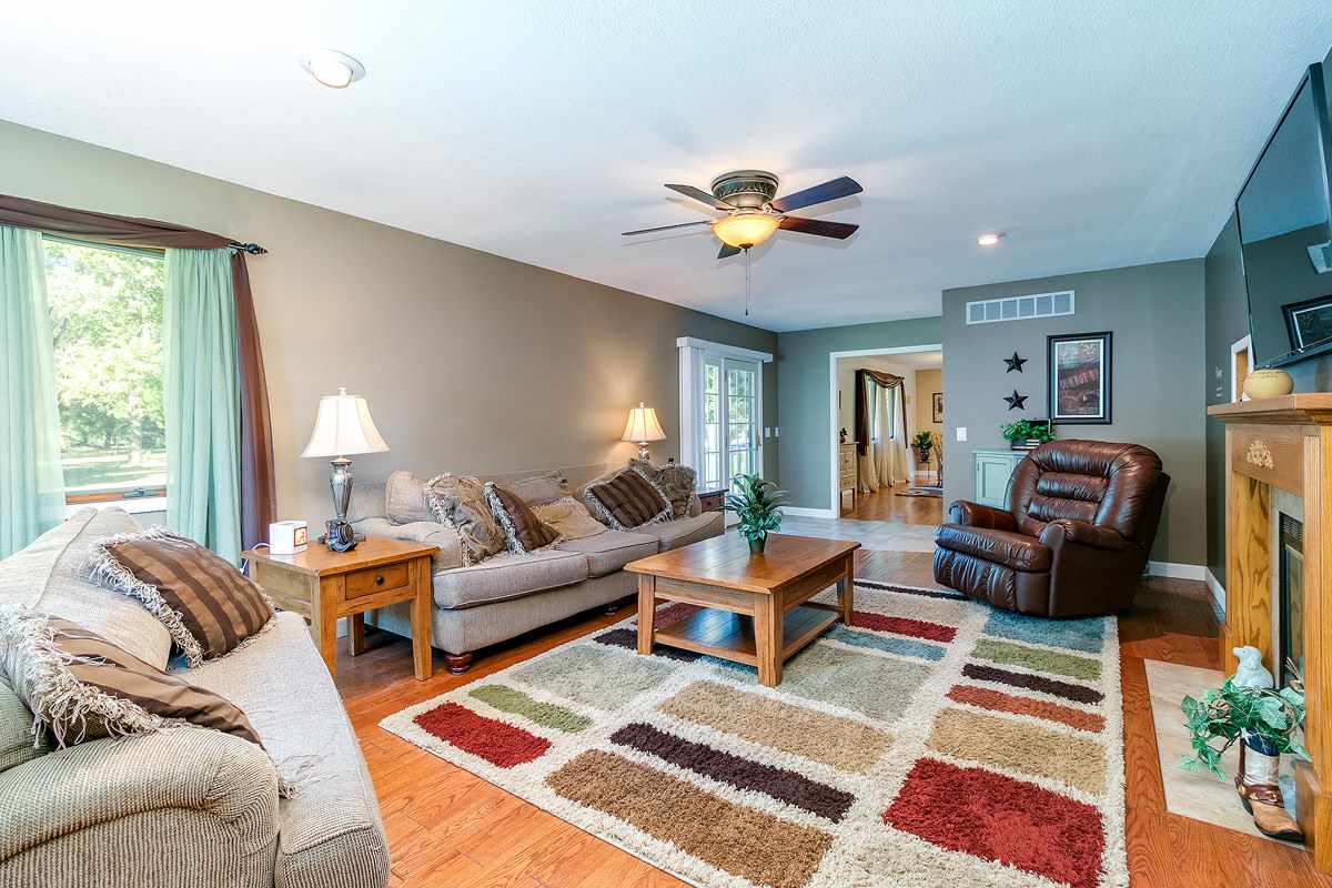 13 Hickory Hills Road Geneseo, IL 61254 - Photo 11 of 24 Gallery Image 11