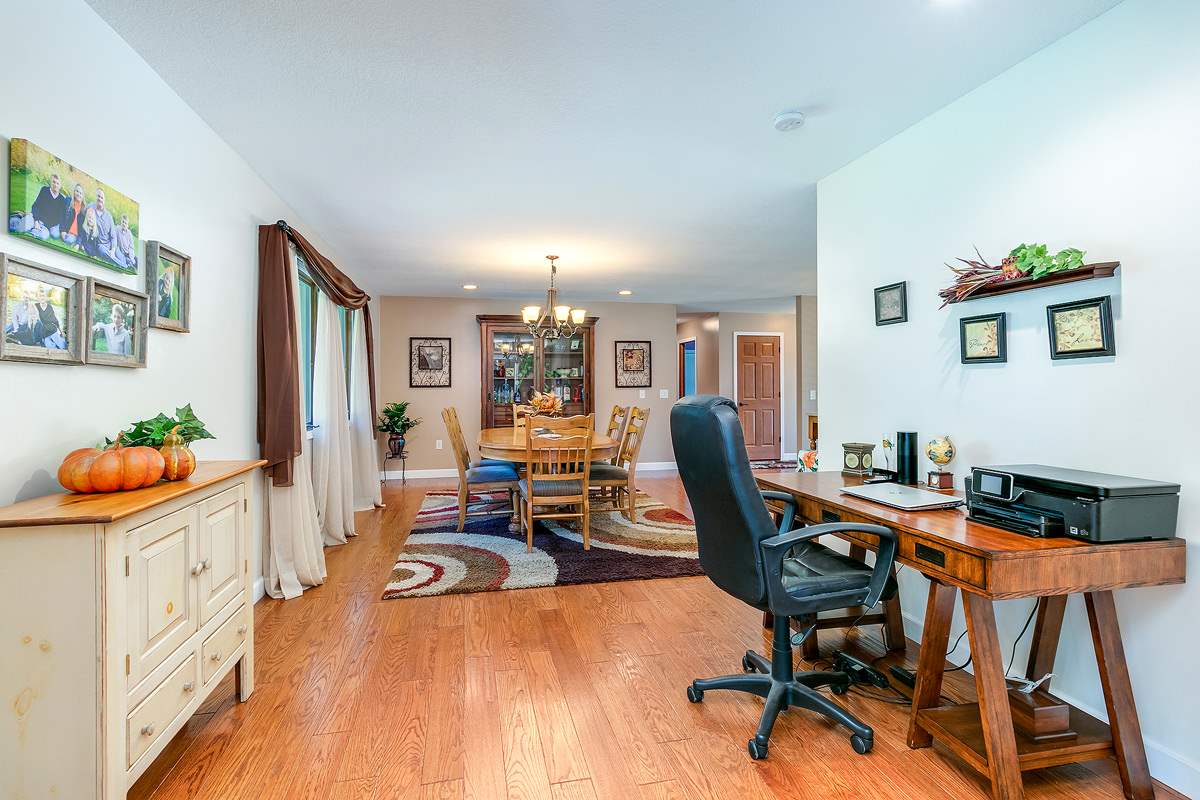 13 Hickory Hills Road Geneseo, IL 61254 - Photo 12 of 24 Gallery Image 12