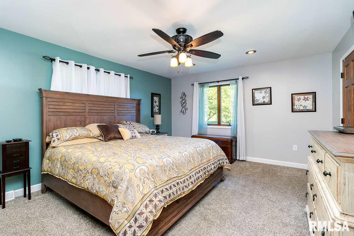 13 Hickory Hills Road Geneseo, IL 61254 - Photo 13 of 24 Gallery Image 13