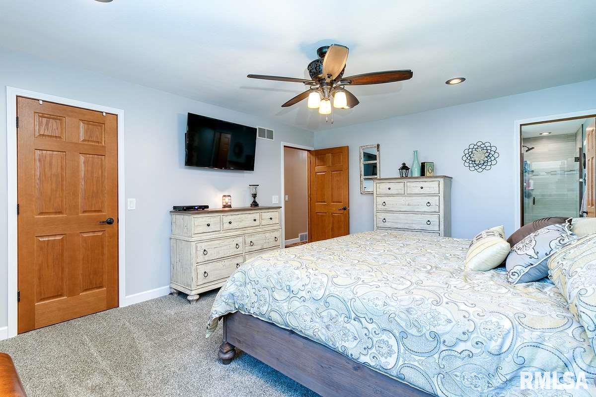 13 Hickory Hills Road Geneseo, IL 61254 - Photo 14 of 24 Gallery Image 14