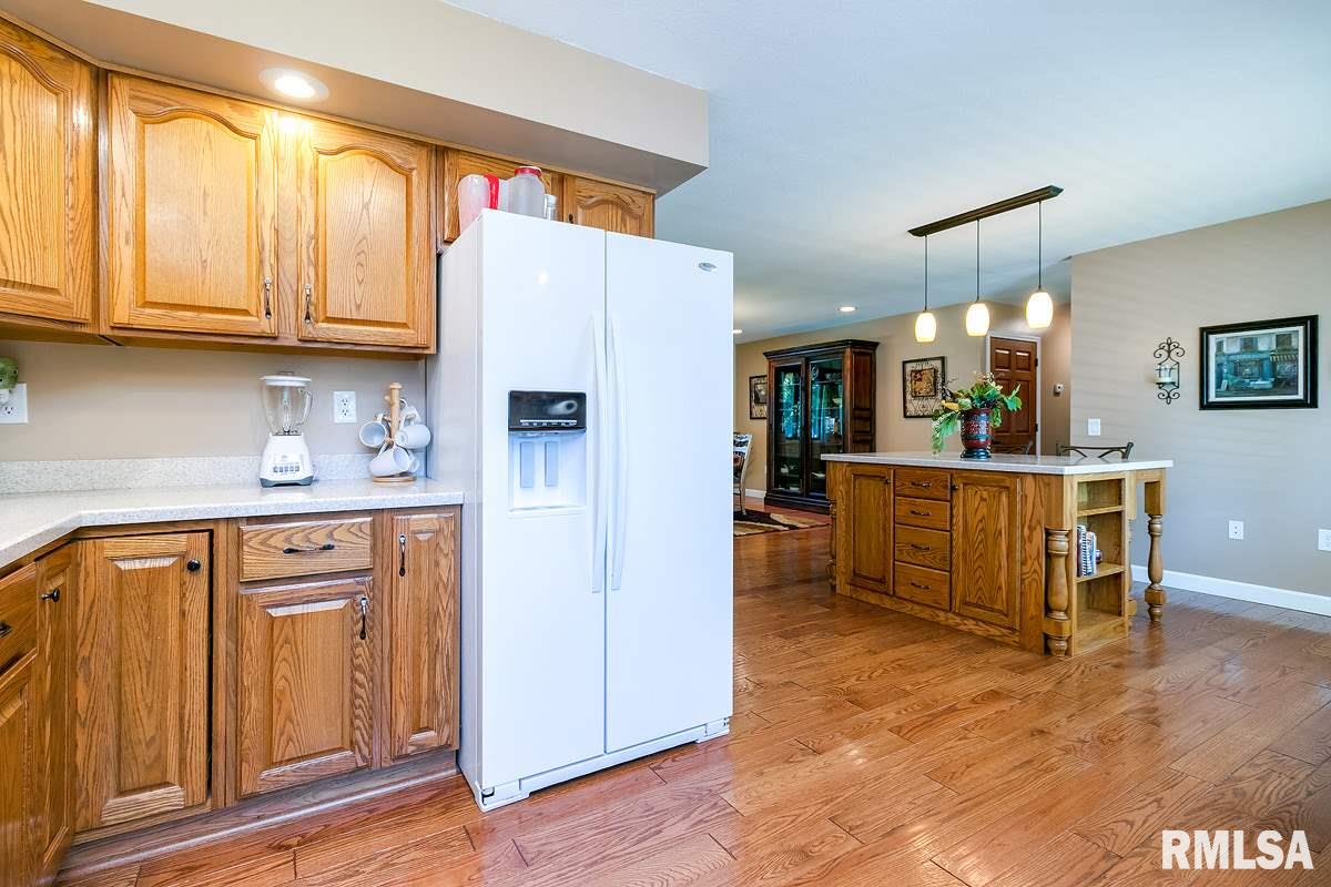 13 Hickory Hills Road Geneseo, IL 61254 - Photo 7 of 24 Gallery Image 7
