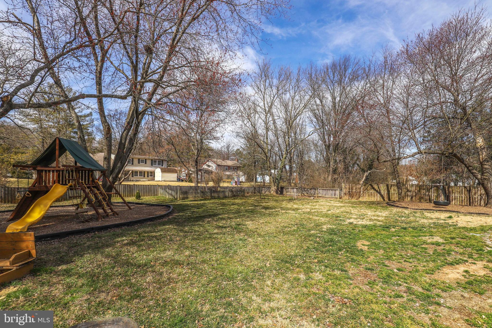 12502 Silverbirch Lane Laurel, MD 20708 - Photo 3 of 33 Gallery Image 3