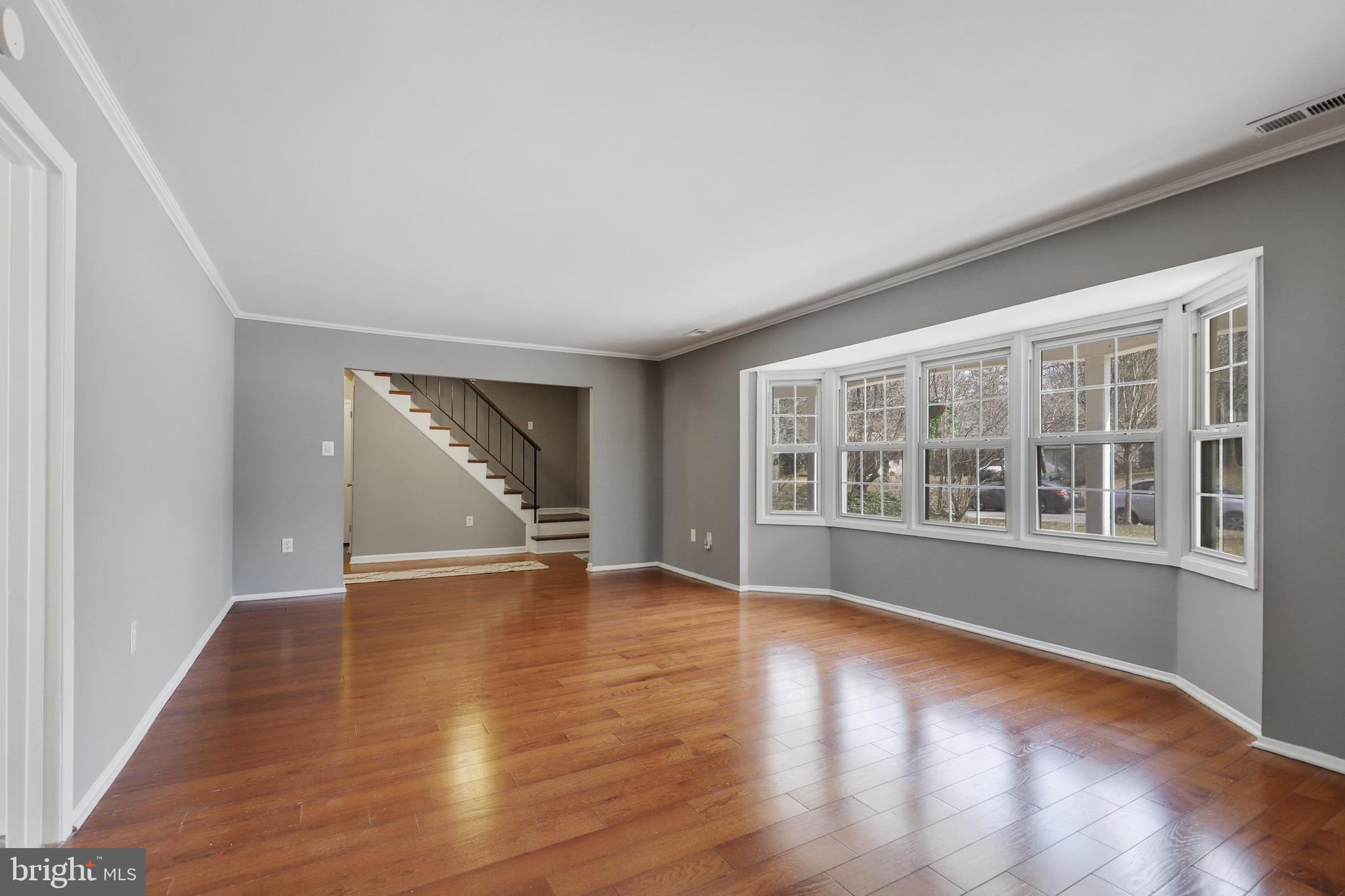 12502 Silverbirch Lane Laurel, MD 20708 - Photo 7 of 33 Gallery Image 7