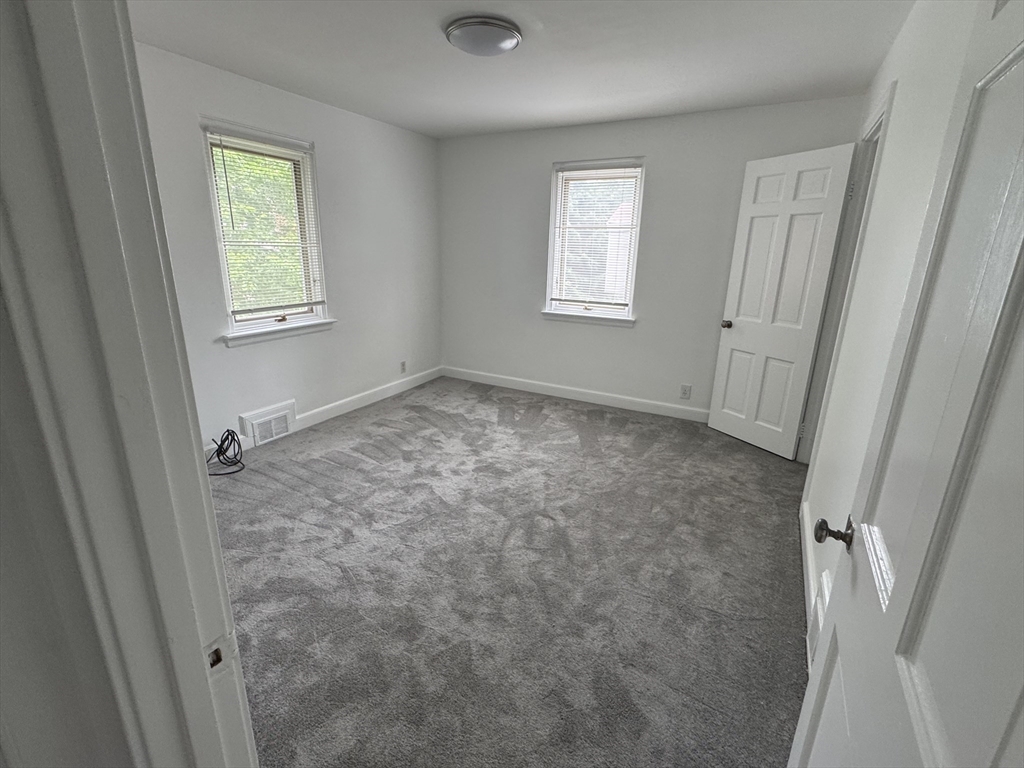 15-17 Belmont Road, Unit 2 Brookline, MA 02467 - Photo 7 of 14