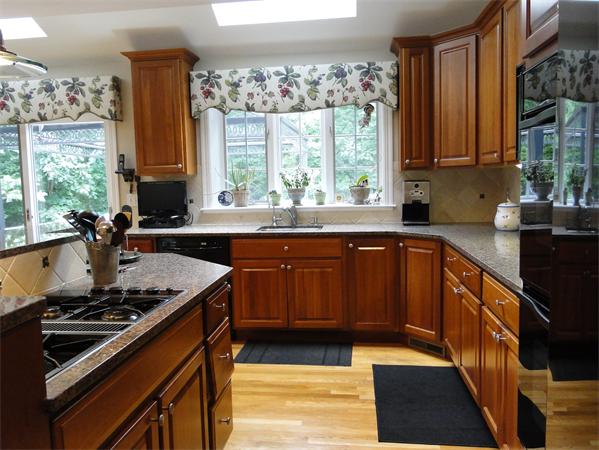 32 Little Pond Road Northborough, MA 01532 - Photo 8 of 30 Gallery Image 8