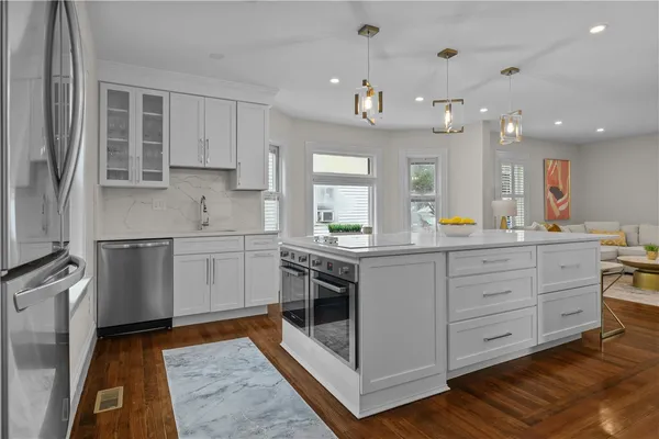 $30,000 | 68 Roseneath Avenue, Newport, RI 02840