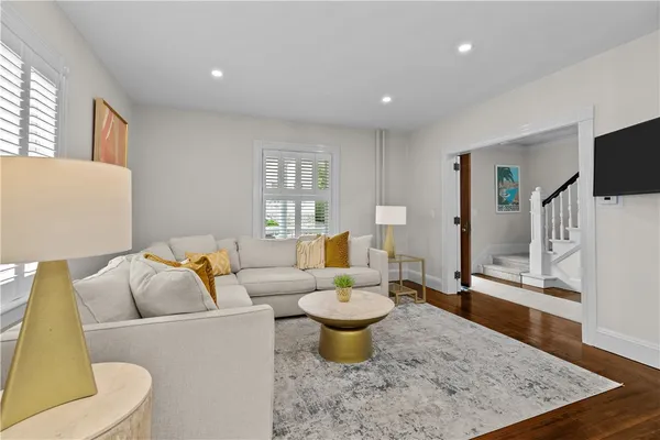 $30,000 | 68 Roseneath Avenue, Newport, RI 02840