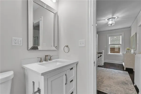 $30,000 | 68 Roseneath Avenue, Newport, RI 02840