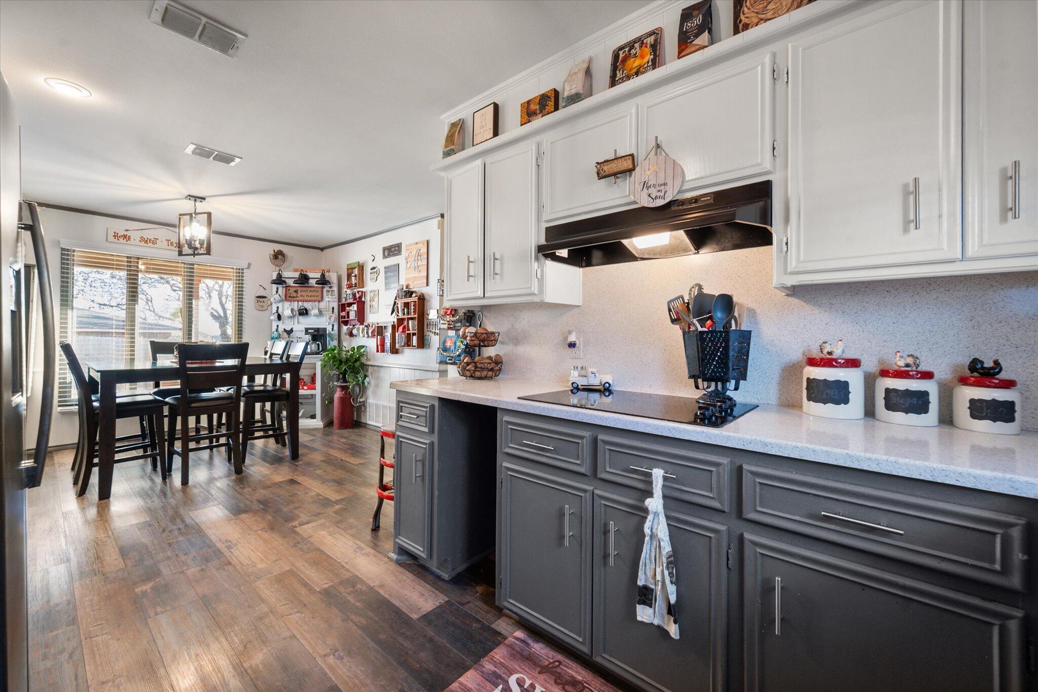 38 East Canyon View Drive Ransom Canyon, TX 79366 - Photo 17 of 35 31-38 E CanyonView_5224