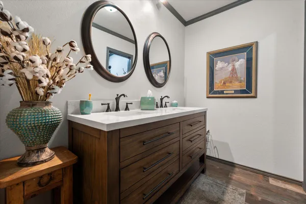 $375,000 | 38 East Canyon View Drive, Ransom Canyon, TX 79366