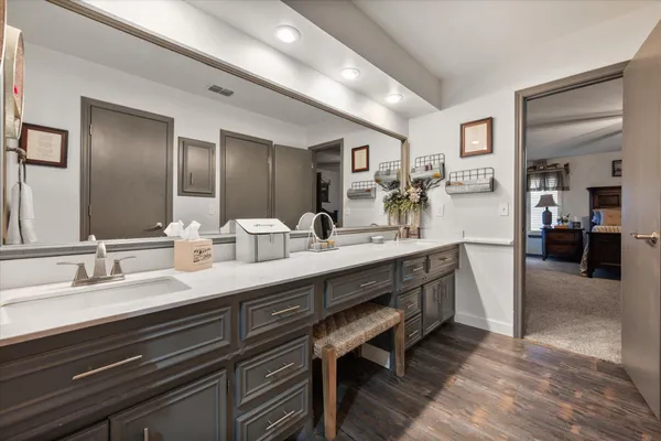 $375,000 | 38 East Canyon View Drive, Ransom Canyon, TX 79366