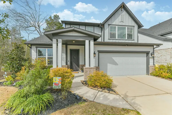 $499,999 | 123 Kingsley Grv Street, Montgomery, TX 77316