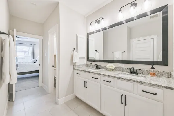 $499,999 | 123 Kingsley Grv Street, Montgomery, TX 77316