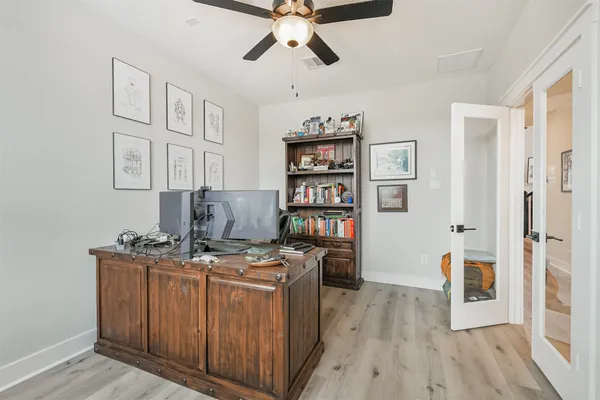 $499,999 | 123 Kingsley Grv Street, Montgomery, TX 77316