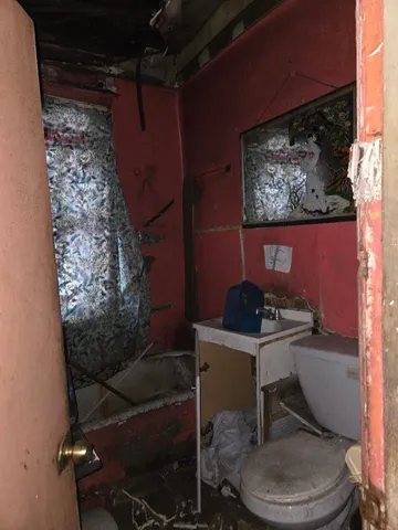 $24,900 | 627 East 92nd Place, Chicago, IL 60619